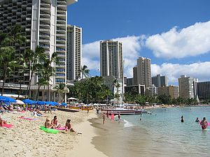 Waikiki Beach in Honolulu auf der Hawaii-Insel O'ahu