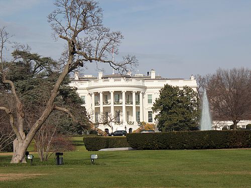 Weißes Haus, Regierungssitz des Präsidenten der USA, in Washington D.C.